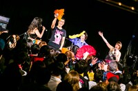 ベッド・イン「バブル講座」の様子。（撮影：新倉映見）