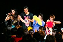 ベッド・イン「バブル講座」の様子。（撮影：新倉映見）