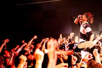 KNOCK OUT MONKEY「BACK TO THE MIXTURE Part II」の様子。（撮影：マッサン）