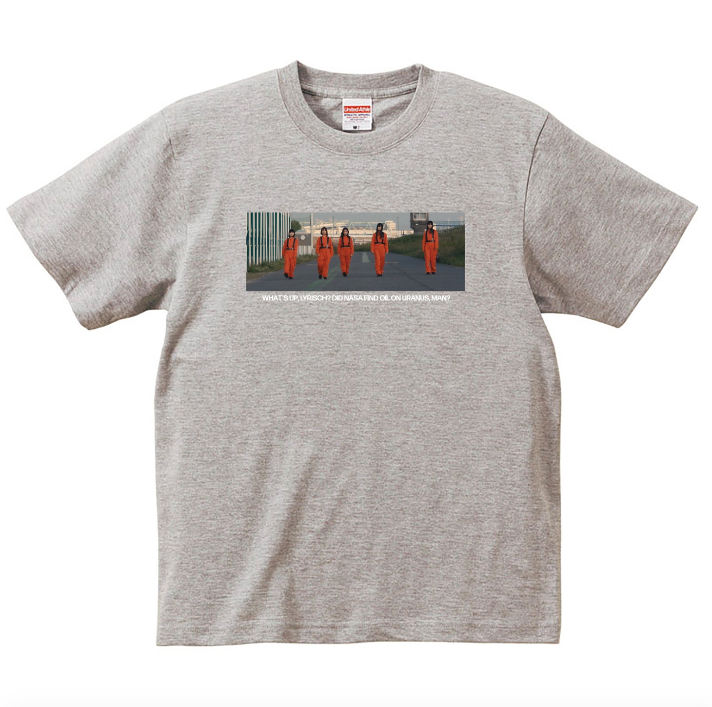 ポップアップストア「VIDEO YOUNG」で販売される“photoプリントTee”。