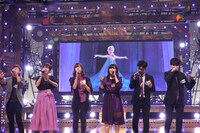 “ディズニーソング対決”の様子。