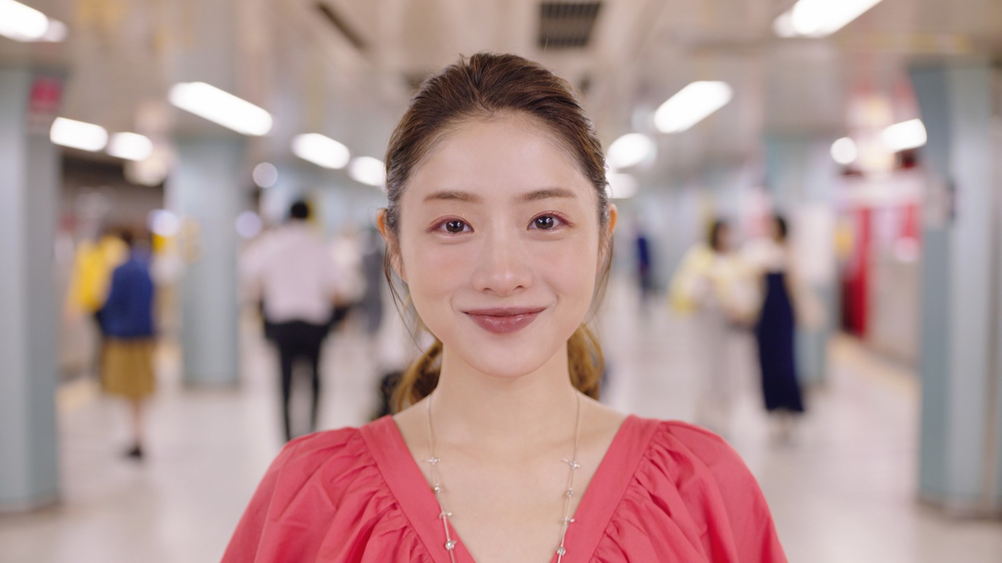 「Find my Tokyo.」の新CM「荻窪_ハーモニーがたくさん生まれる街」編のワンシーン。