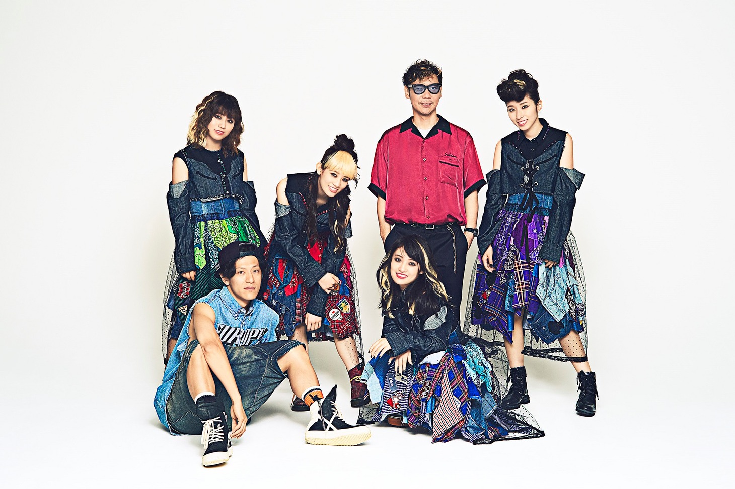 TEAM SHACHI、日高央（THE STARBEMS）、Bunta（TOTALFAT）。