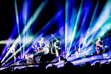 「OKAMOTO'S 10th ANNIVERSARY LIVE "LAST BOY"」の様子。（撮影：浜野カズシ）