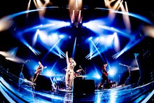 「OKAMOTO'S 10th ANNIVERSARY LIVE "LAST BOY"」の様子。（撮影：浜野カズシ）