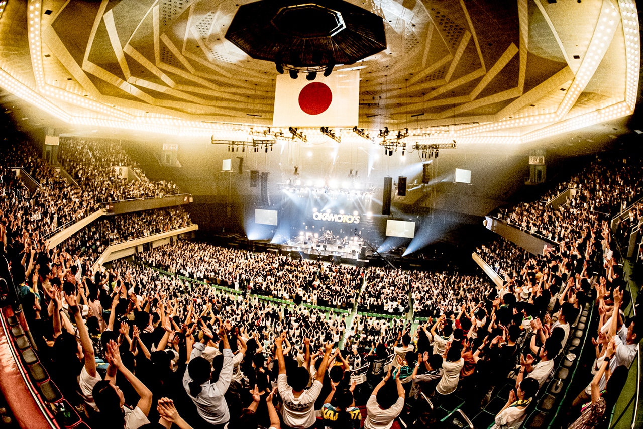 「OKAMOTO'S 10th ANNIVERSARY LIVE "LAST BOY"」の様子。（撮影：浜野カズシ）