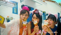 「志摩スペイン村 25thアニバーサリー夏CM」のワンシーン。