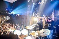 ピエール中野（凛として時雨「ピエール中野単独フェス #2」の様子。