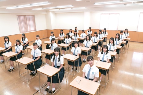 学力テストの模様。(c)東北新社