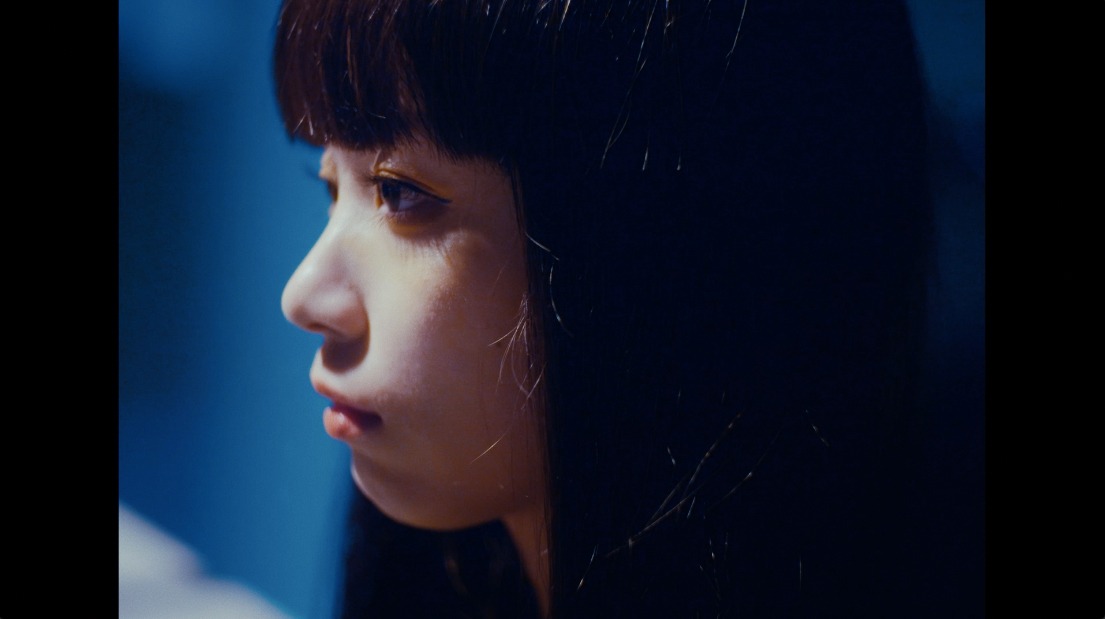 Have a Nice Day!「Smells Like Teenage Riot」ミュージックビデオのワンシーン。