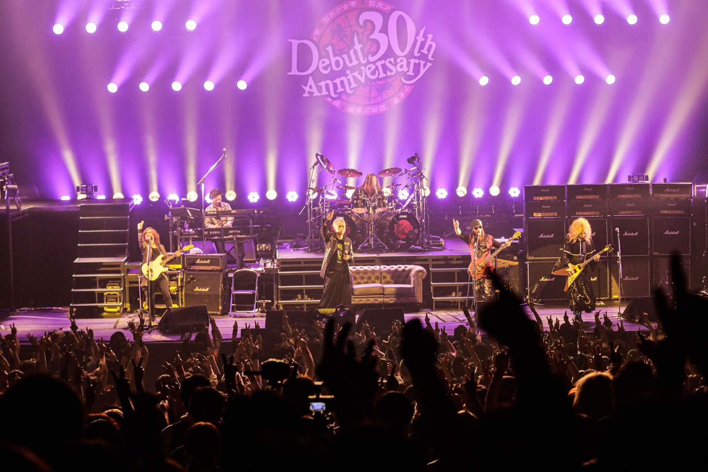「メジャーデビュー 30th Anniversary FINAL LIVE『ザ・サン』突入 31st！」の様子。（撮影：コザイリサ）