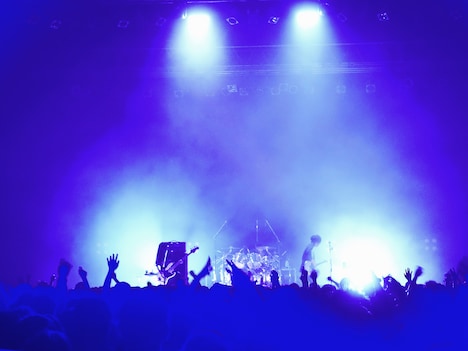 凛として時雨の大阪・Zepp Osaka Bayside公演の様子。