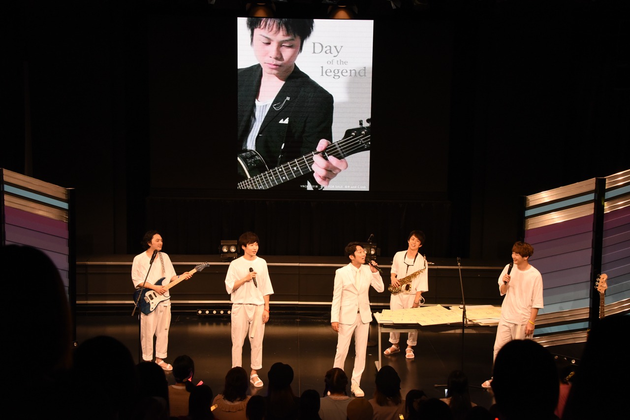 「SALTY's 4th anniversary LIVE～塩顔たちはCDを出すことにした～」の様子。