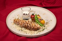 「Pork Grill~3種のジレンマソースと共に」