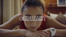 THE CHARM PARK「Ordinary」ミュージックビデオのワンシーン。