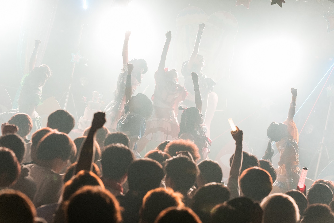 天晴れ！原宿の結成3周年記念ワンマンライブの様子。（写真提供：キングレコード）