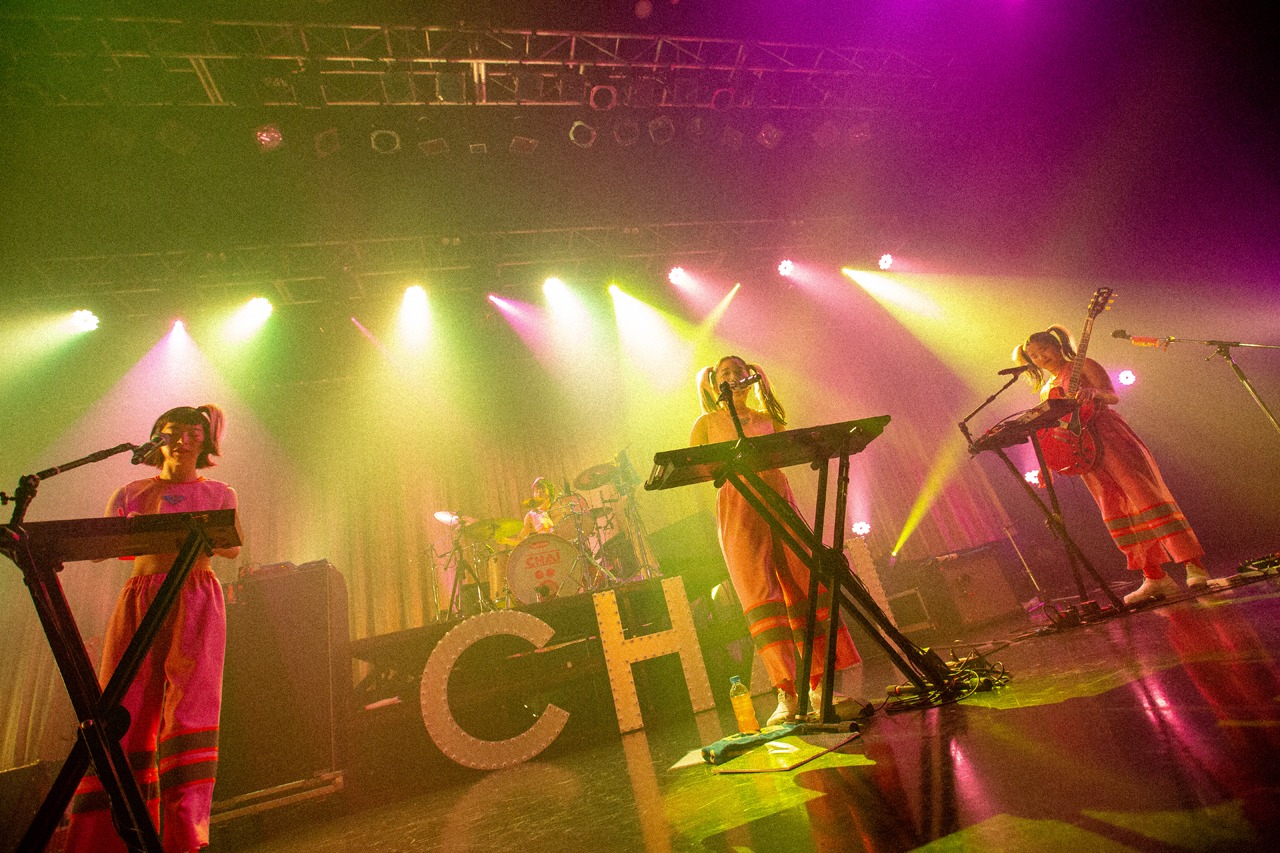 「CHAI JAPAN TOUR 2019『PINKなPUNKがプンプンプン トゥアー！』」東京・新木場STUDIO COAST公演の様子。（撮影：中磯ヨシオ）