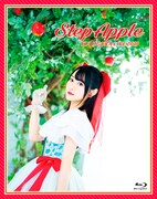 小倉唯「小倉唯 LIVE 2019『Step Apple』」Blu-rayジャケット