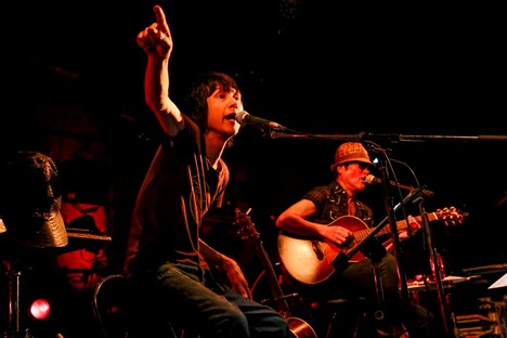 ブギ連「ブギる心」東京・渋谷CLUB QUATTRO公演の様子。（撮影：柴田恵理）