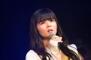 田村芽実「ワタシノアカシ▽」の様子。（写真：原田京子）
