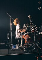 福田裕介（Dr）（撮影：馬込将充）