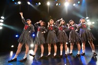 かみやど「かみがやどるばしょ～あなたはどんないろにそめるの？～ 」の様子。（写真：本間裕介）