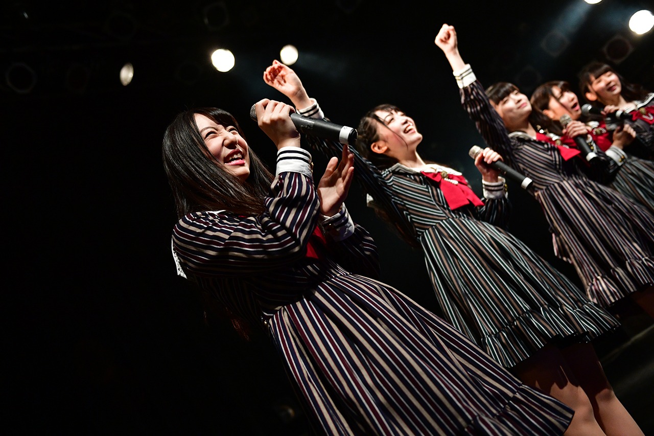 かみやど「かみがやどるばしょ～あなたはどんないろにそめるの？～ 」の様子。（写真：本間裕介）