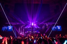 水瀬いのり「animelo mix presents Inori Minase LIVE TOUR 2019 Catch the Rainbow!」 の様子。（写真：加藤アラタ、堀内彩香）