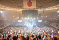水瀬いのり「animelo mix presents Inori Minase LIVE TOUR 2019 Catch the Rainbow!」 の様子。（写真：加藤アラタ、堀内彩香）