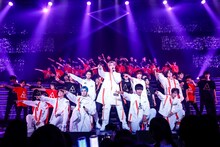 BATTLE BOYSとSUPER★DRAGONのコラボパフォーマンス。