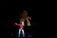 矢沢永吉（撮影：ほりたよしか）