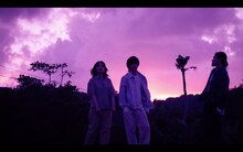 雨のパレード「Summer Time Magic」MVのワンシーン。