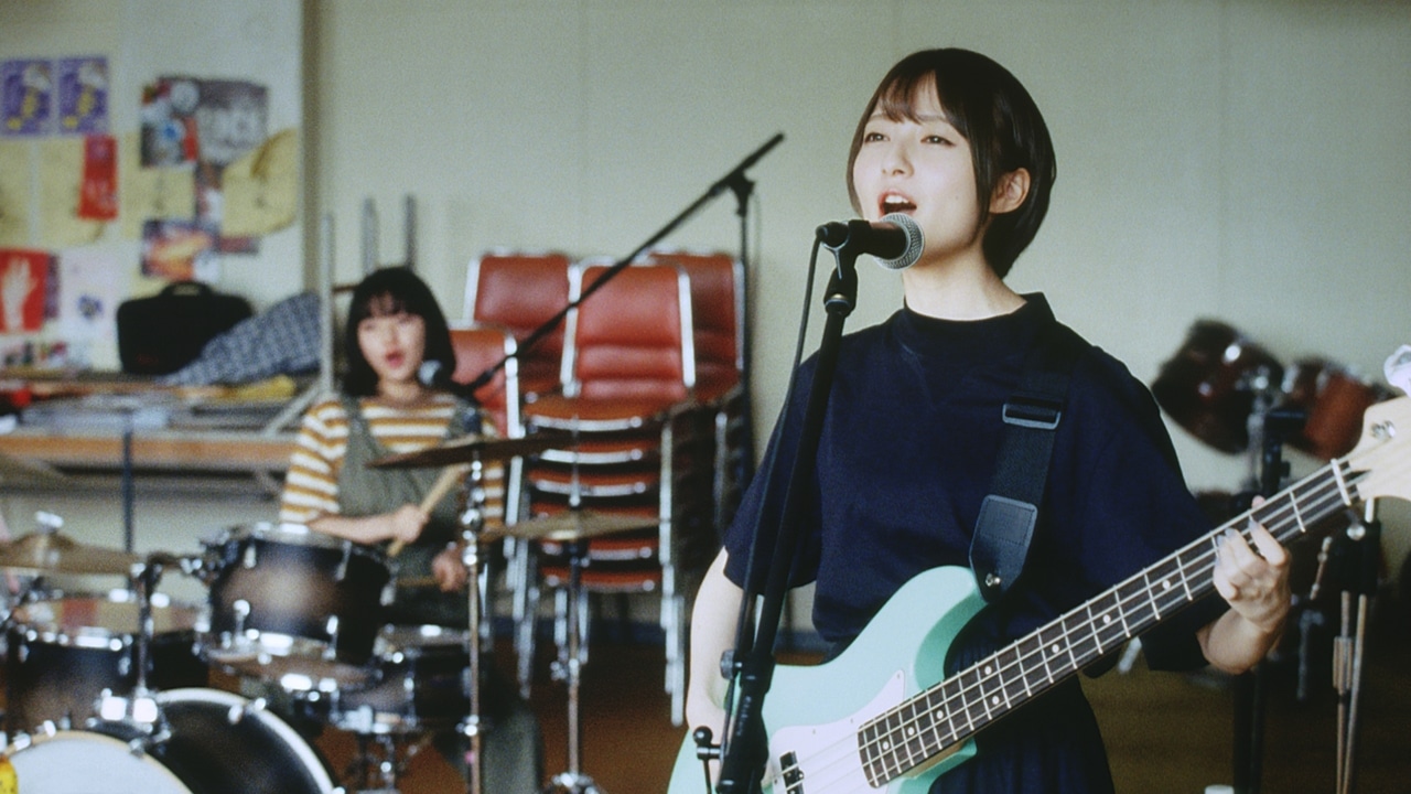「キリン 午後の紅茶」テレビCM「わたしらしいって、最強だ。夏」篇のワンシーン。