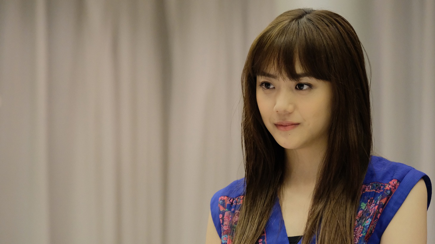 藤代あい役の松井愛莉。