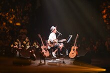 ナオト・インティライミ「ナオトの日 スペシャルLIVE 2019＠マリンメッセ福岡 ～今年は博多で待っとるよ！すごかぁ、たのしかぁ、最高か！みんなで来たらよかろうもん！ナオトの日やけん、楽しむばい～」の様子。（撮影：樋渡新一、日隈天明）