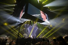 ナオト・インティライミ「ナオトの日 スペシャルLIVE 2019＠マリンメッセ福岡 ～今年は博多で待っとるよ！すごかぁ、たのしかぁ、最高か！みんなで来たらよかろうもん！ナオトの日やけん、楽しむばい～」の様子。（撮影：樋渡新一、日隈天明）