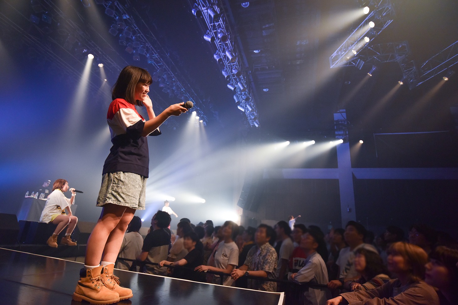 花道に飛び出したyuu。