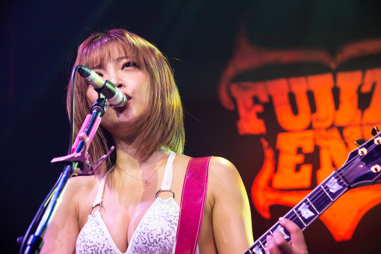 藤田恵名バースデーワンマンで約500人のファン魅了、あのMVが映画化決定
