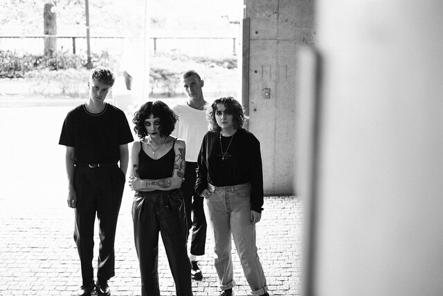 Pale Waves（写真提供：鳥居洋介）