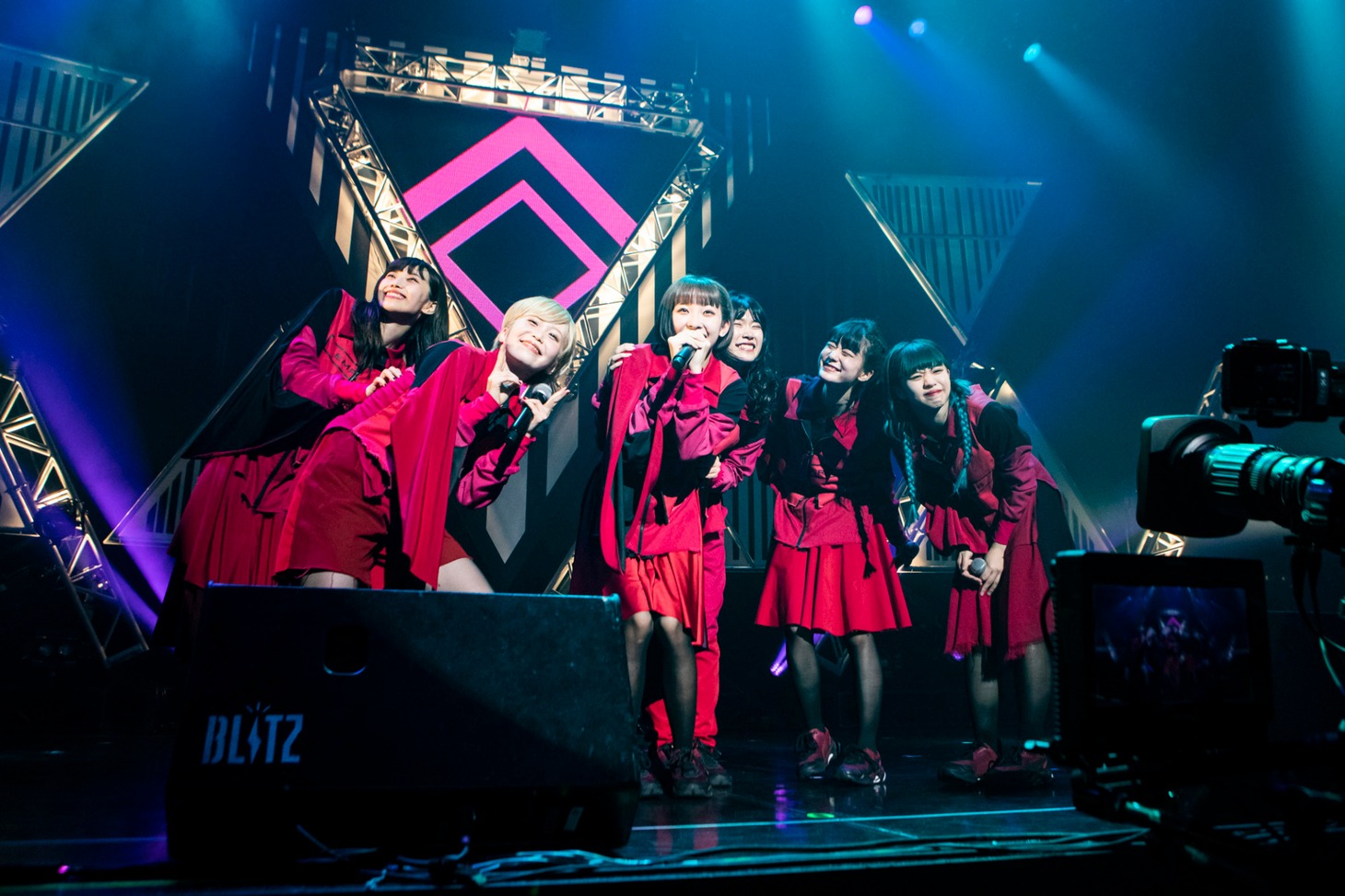 EMPiRE（Photo by Sotobayashi Kenta）