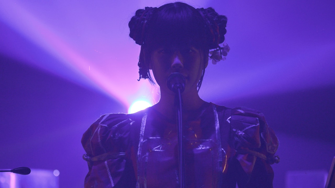 相対性理論、初のライブ盤「調べる相対性理論」特別映像を公開