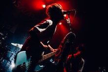 GEN（04 Limited Sazabys  / B, Vo）（撮影：日吉"JP”純平）