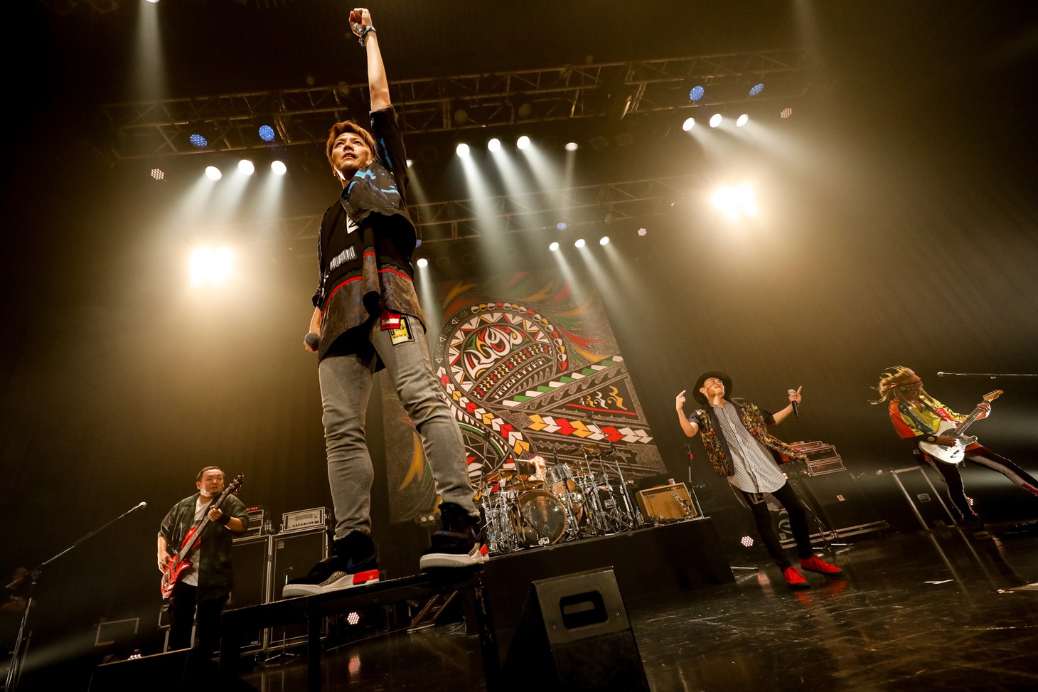 FLOW「FLOW LIVE TOUR 2019『TRIBALYTHM』」東京・新木場STUDIO COAST公演の様子。（撮影：木村泰之）