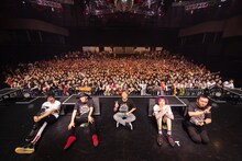 FLOW「FLOW LIVE TOUR 2019『TRIBALYTHM』」東京・新木場STUDIO COAST公演の様子。（撮影：木村泰之）