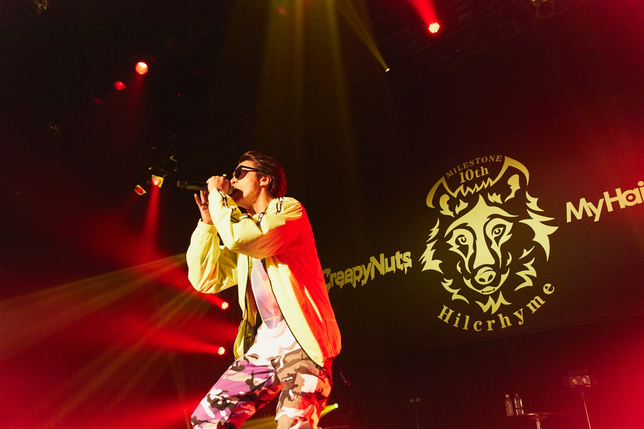 Hilcrhyme「Hilcrhyme LIVE 2019 "MILESTONE 10th"」の様子。