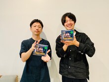 左からVIDEOTAPEMUSIC、角張渉。