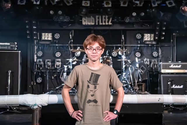 高崎clubFLEEZの現店長・本多裕和氏。