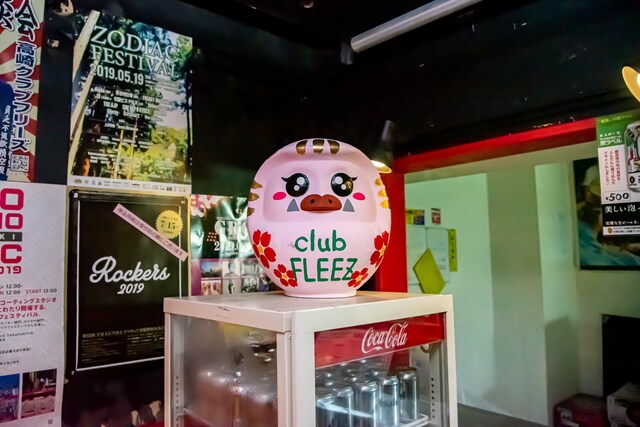 高崎clubFLEEZに置かれているだるま。