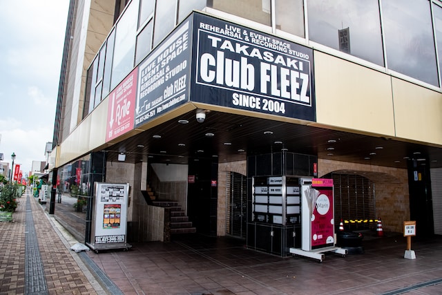 高崎clubFLEEZの外観。