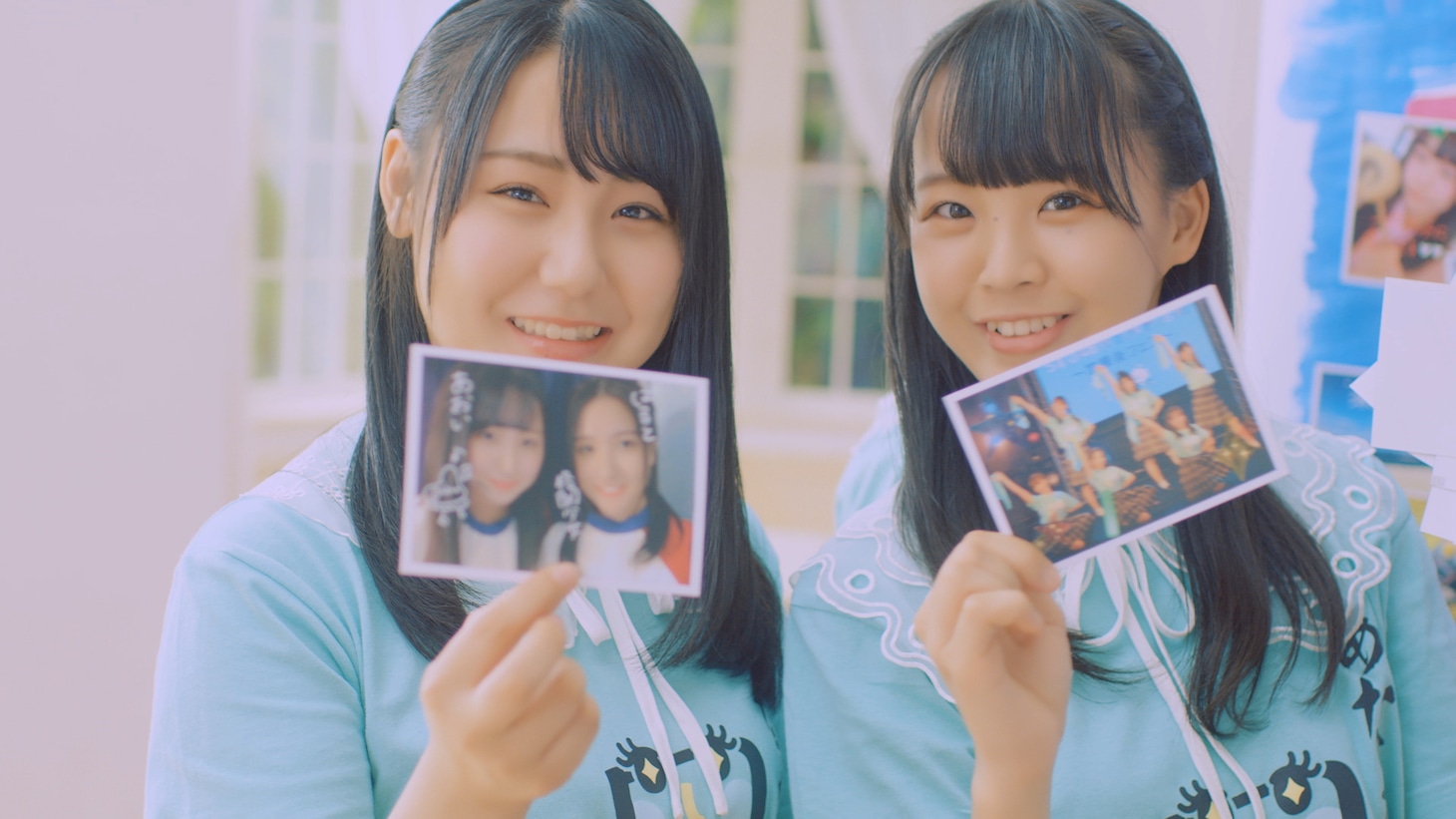 勝手に！四国観光大使「海の色を知っているか？」ミュージックビデオのワンシーン。(c)STU / KING RECORDS